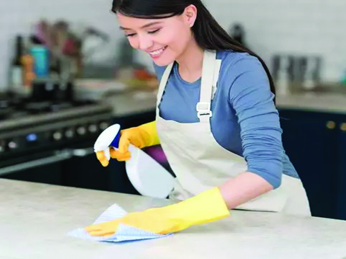 Recurring housekeeping image